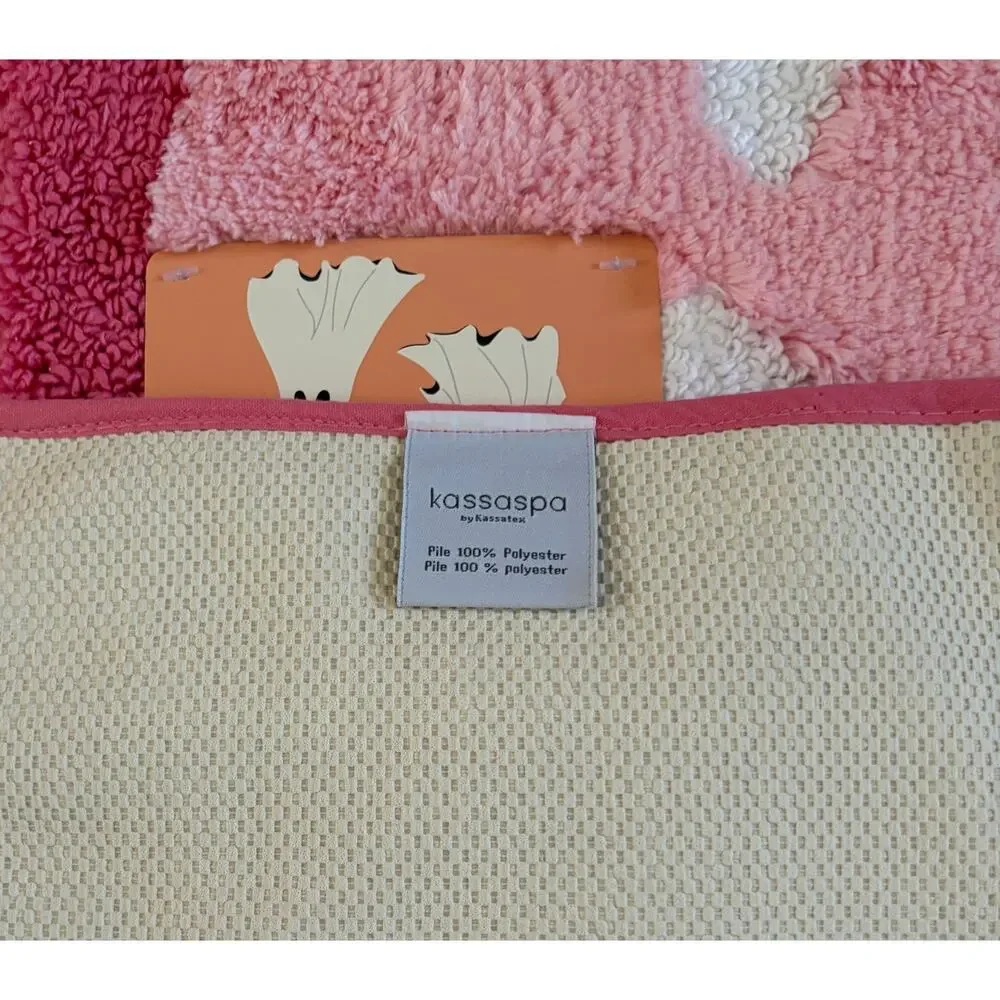 New KASSATEX Cheerful Ghosts Halloween Bath Rug 21x34 Pink & White Spooky Boo